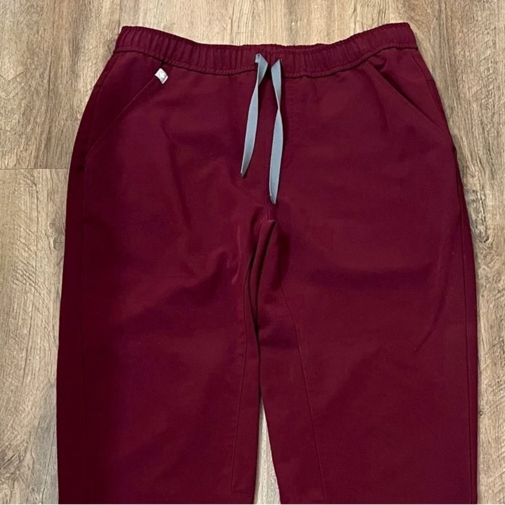 Men's Tansen Jogger‎ Scrub PantIn Burgundy